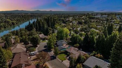 View/Area - 503 River Oaks Dr, Redding, CA 96001 photo 7 of 9