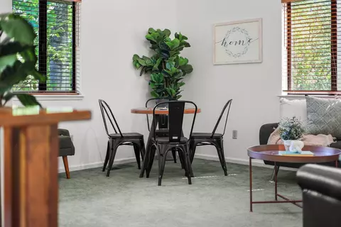 Dining - 503 River Oaks Dr, Redding, CA 96001 photo 9 of 9