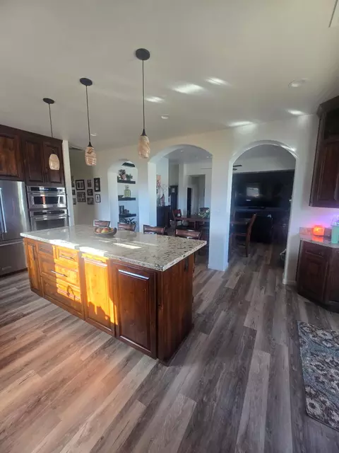 Kitchen - 20360 Acorn Ave, Red Bluff, CA 96080 photo 6 of 6