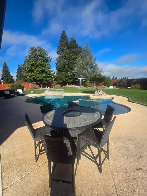 Exterior - 20360 Acorn Ave, Red Bluff, CA 96080 photo 8 of 14
