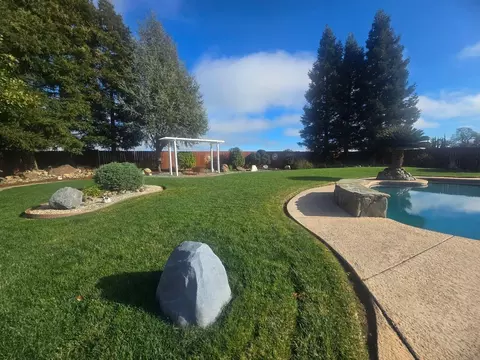 Exterior - 20360 Acorn Ave, Red Bluff, CA 96080 photo 9 of 14