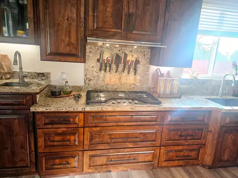 Kitchen - 20360 Acorn Ave, Red Bluff, CA 96080 photo 4 of 6
