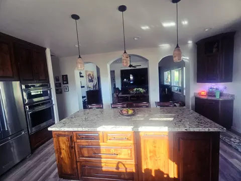 Kitchen - 20360 Acorn Ave, Red Bluff, CA 96080 photo 3 of 6