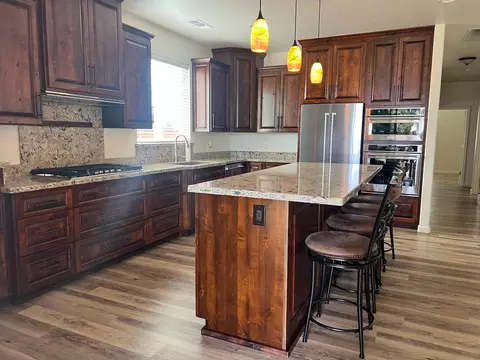 Kitchen - 20360 Acorn Ave, Red Bluff, CA 96080 photo 2 of 6