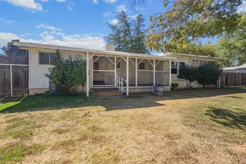 7059 Marie Ln, Anderson, CA 96007