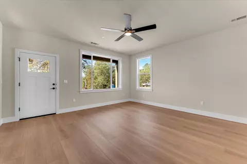 525 N Boulder Dr, Redding, CA 96003 photo 9