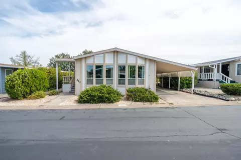 323 Sapwood Dr Sp #279, Redding, CA 96003