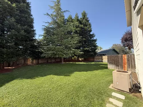 Exterior - 729 July Way, Redding, CA 96003 photo 4 of 9