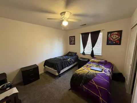 Bedroom - 729 July Way, Redding, CA 96003 photo 4 of 5