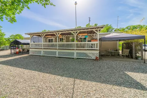 16240 Old Mission Dr, Red Bluff, CA 96080