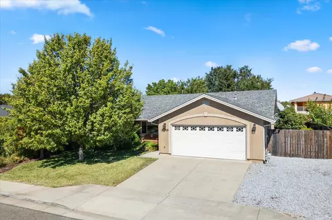 2345 Shenandoah Dr, Anderson, CA 96007