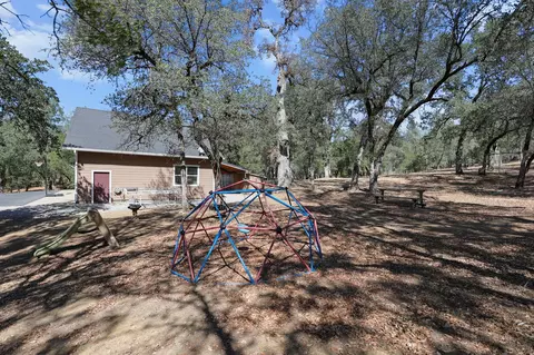 14101 Christian Way, Redding, CA 96003 photo 25