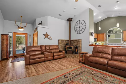 14101 Christian Way, Redding, CA 96003 photo 6