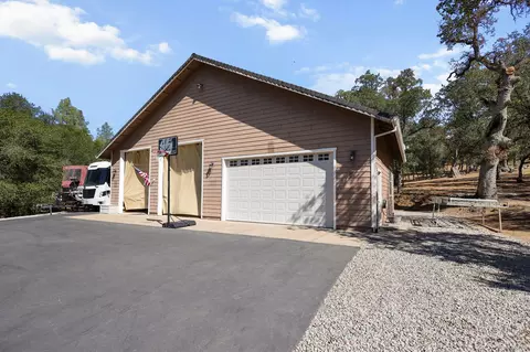 14101 Christian Way, Redding, CA 96003 photo 35