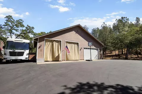 14101 Christian Way, Redding, CA 96003 photo 31