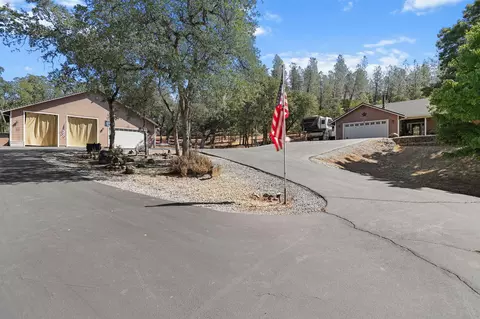 14101 Christian Way, Redding, CA 96003 photo 36