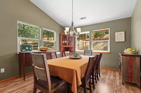 14101 Christian Way, Redding, CA 96003 photo 9