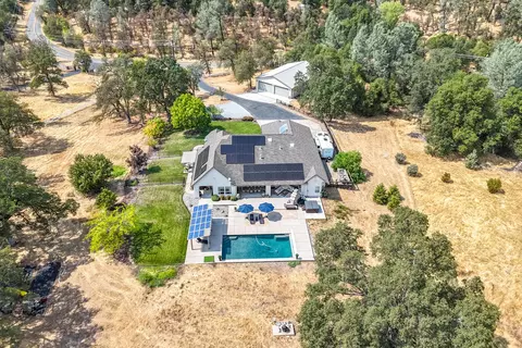 View/Area - 16107 Texas Springs Rd, Redding, CA 96001 photo 12 of 19