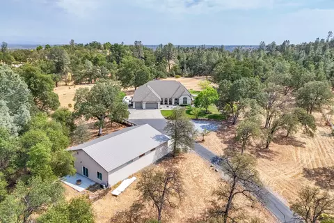 View/Area - 16107 Texas Springs Rd, Redding, CA 96001 photo 7 of 19