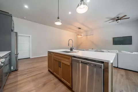 Kitchen - 16107 Texas Springs Rd, Redding, CA 96001 photo 13 of 15