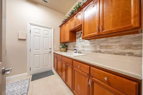 Other - 16107 Texas Springs Rd, Redding, CA 96001 photo 7 of 26