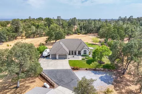View/Area - 16107 Texas Springs Rd, Redding, CA 96001 photo 8 of 19