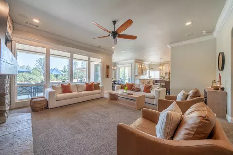 Living - 16107 Texas Springs Rd, Redding, CA 96001 photo 7 of 10