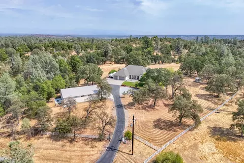 View/Area - 16107 Texas Springs Rd, Redding, CA 96001 photo 6 of 19
