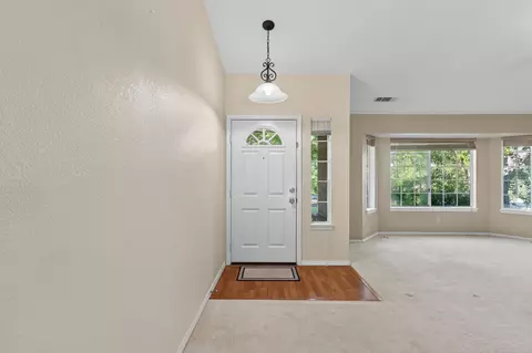 4982 Tralee Ln, Redding, CA 96001 photo 4