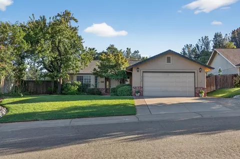 4982 Tralee Ln, Redding, CA 96001