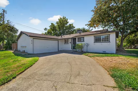 Exterior - 810 Cascade Ave, Red Bluff, CA 96080 photo 2 of 8