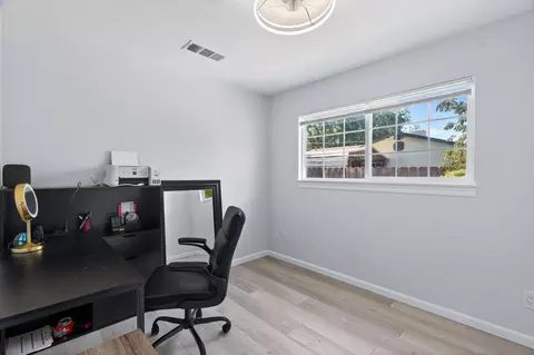 Other - 810 Cascade Ave, Red Bluff, CA 96080 photo 5 of 6