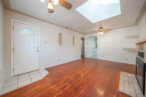 Living - 2163 Grape Ave, Redding, CA 96001 photo 1 of 4