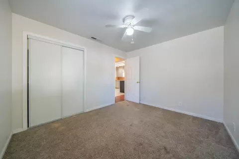 Bedroom - 2163 Grape Ave, Redding, CA 96001 photo 3 of 4