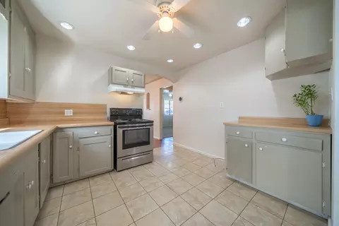 Kitchen - 2163 Grape Ave, Redding, CA 96001 photo 1 of 3