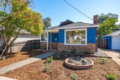 Exterior - 2163 Grape Ave, Redding, CA 96001 photo 14 of 17
