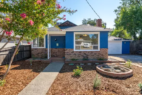 Exterior - 2163 Grape Ave, Redding, CA 96001 photo 15 of 17