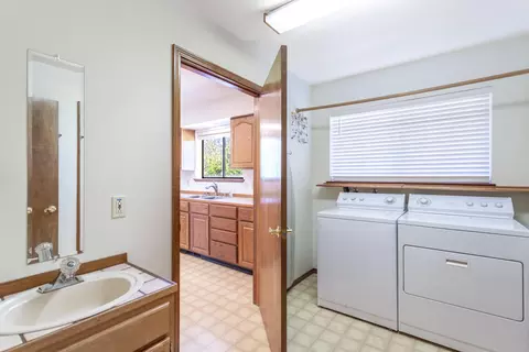 19935 Paso Robles Ave, Redding, CA 96003 photo 20