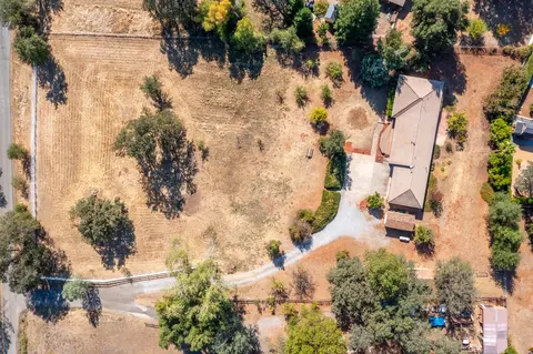 19935 Paso Robles Ave, Redding, CA 96003 photo 34
