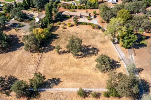 19935 Paso Robles Ave, Redding, CA 96003 photo 33