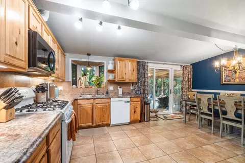 Kitchen - 2854 Churn Ct, Redding, CA 96002 photo 1 of 1