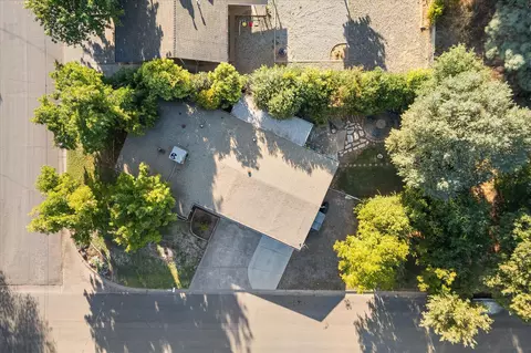 View/Area - 2854 Churn Ct, Redding, CA 96002 photo 1 of 2