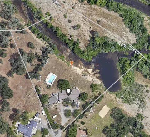8688 Camino Del Arroyo Dr, Palo Cedro, CA 96073