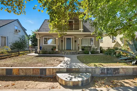 Exterior - 215 Washington St, Red Bluff, CA 96080 photo 2 of 6