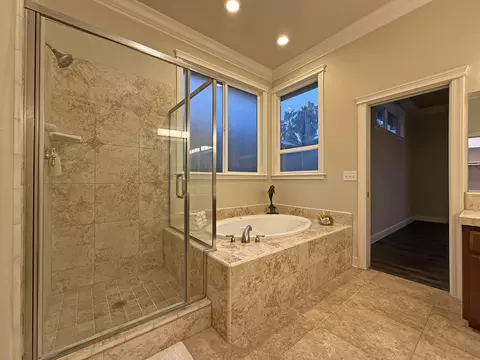 Bath - 2807 Montana Sky Dr, Redding, CA 96002 photo 6 of 6