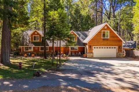7126 Dogwood Dr, Shingletown, CA 96088