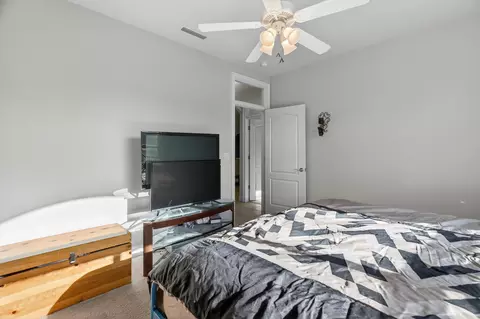 Bedroom - 2275 Crescent Moon Dr, Redding, CA 96001 photo 6 of 6