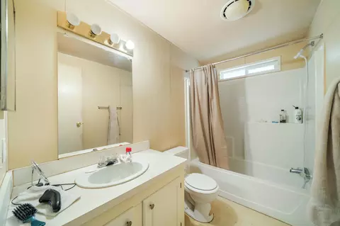Undisclosed, Igo, CA 96047 photo 17