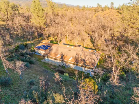Undisclosed, Igo, CA 96047 photo 29