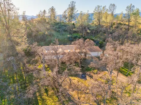 Undisclosed, Igo, CA 96047 photo 35